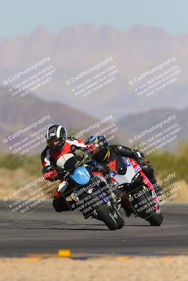 media/Nov-06-2023-Moto Forza (Mon) [[ce023d0744]]/3-Intermediate Group/Session 3 (Turn 5)/